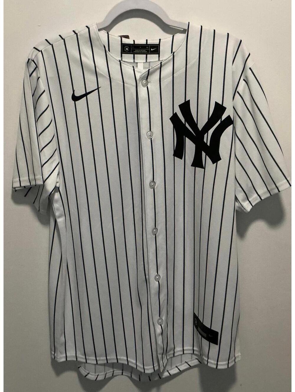Nike New York Yankees MLB Baseball Jersey White Pinstripe X Large New